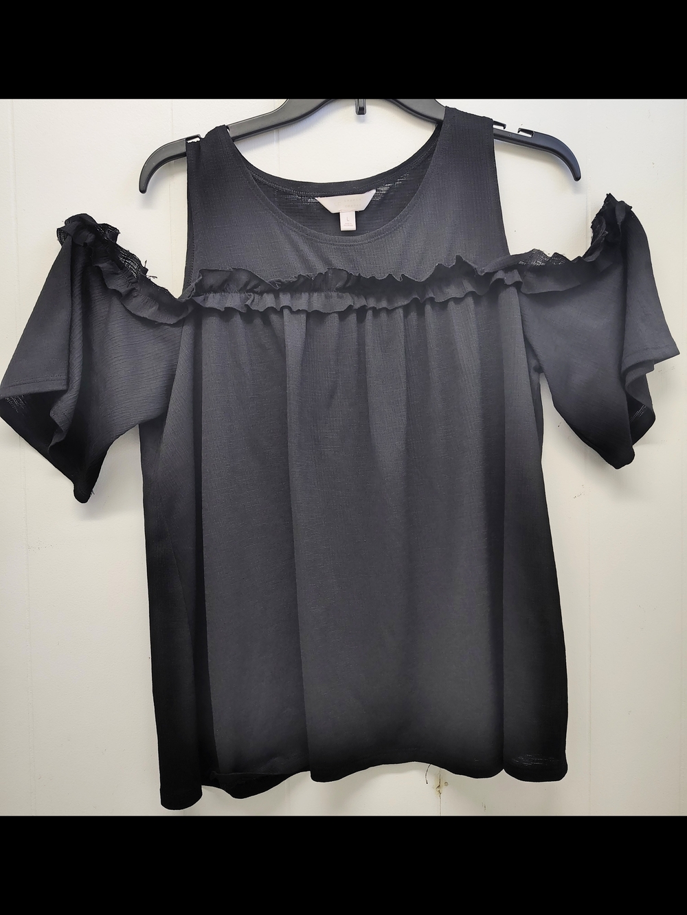 LC Conrad Black Cold-Shoulder Ruffle Blouse Size L